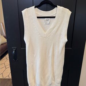 Abercrombie & Fitch Cream Cable Knit V-Neck Sweater Vest Dress